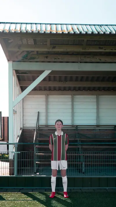 HeroBanner-StripesHoops.png